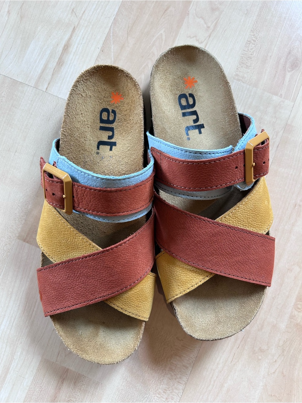 ART Multicolor Leather Cross-Strap Slides 40